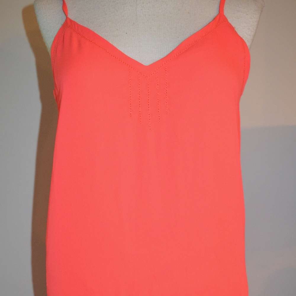 S Alya Coral Slight Drop Waist Top/Tunic